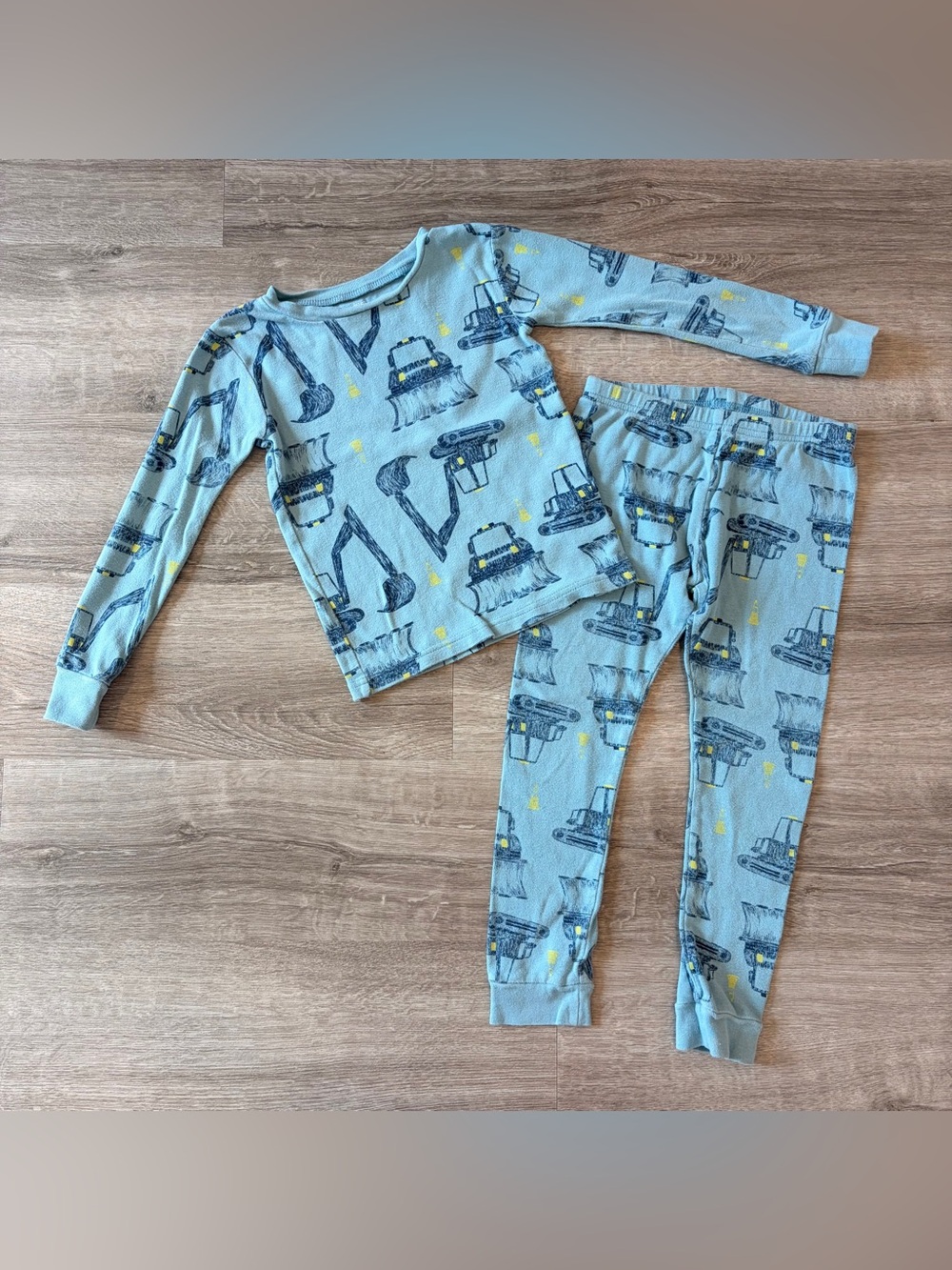 Carter's toddler boys pajama set